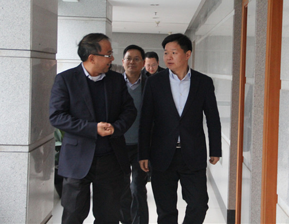 1481247609892775E27F.jpg 201501230920239741.jpg