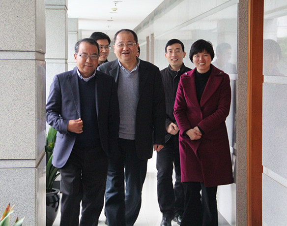 14812477897405989WiR.jpg 201502281105153005.jpg